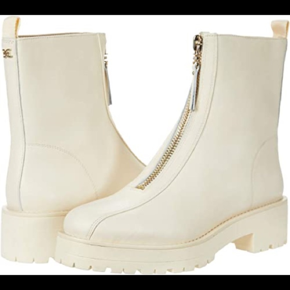 NWOT Sam Edelman Jacquie Lug Chelsea Boot Ivory